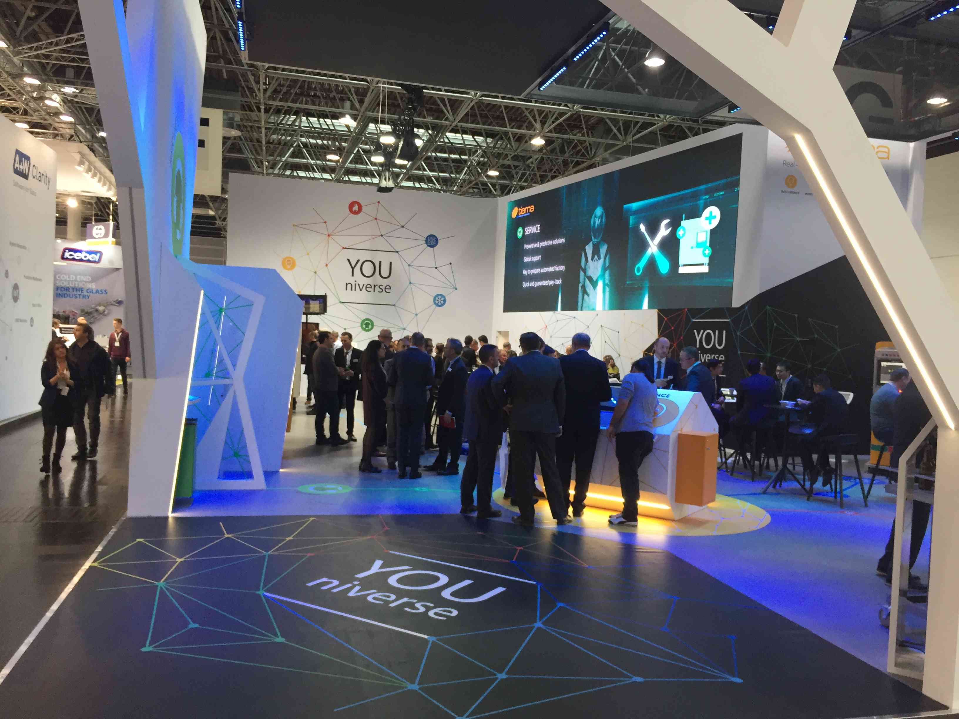 conception-d-un-stand-de-salon-visible-et-attractif-1